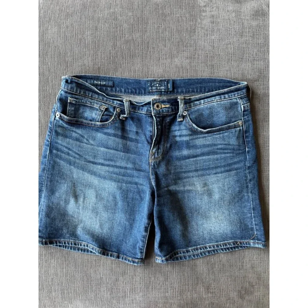 Lucky Brand The Roll Up Denim Shorts size 8/29